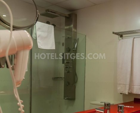 chambre-double-base-hôtel-platjador4